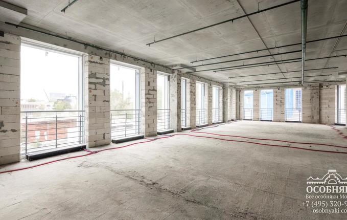 на улице Ротмистрова, 10, площадь 11894 м