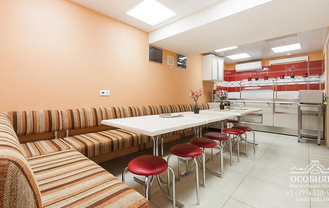 в Архангельском переулке, 15, площадь 482 м