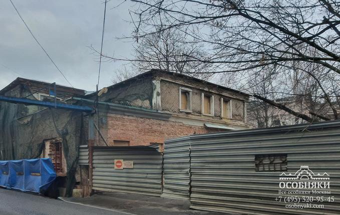 в Новокирочном переулке, 5, площадь 683 м