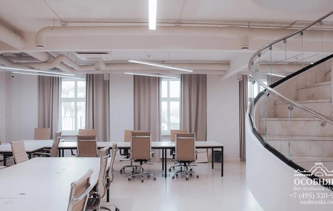 на улице Остоженка, 25, площадь 1843 м