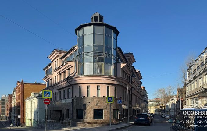 в Большом Дровяном переулке, 7, площадь 2310 м