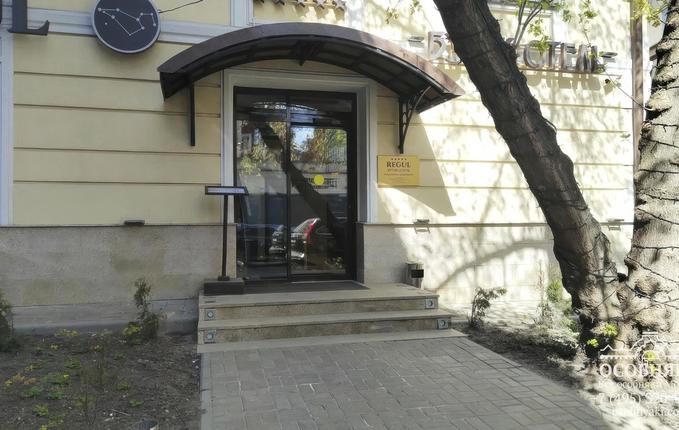 в Дегтярном переулке, 8с2, площадь 596 м