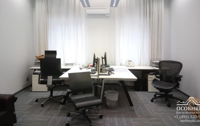 на Анненской улице, 17, площадь 1422 м