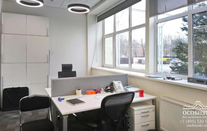 на Анненской улице, 17, площадь 1422 м