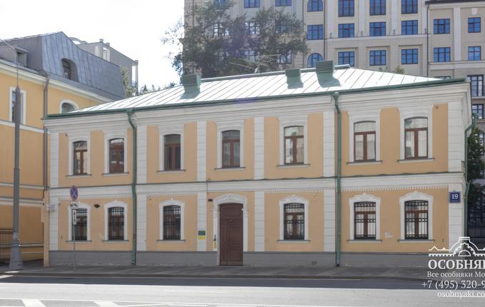 на Долгоруковской улице, 19, площадь 387 м