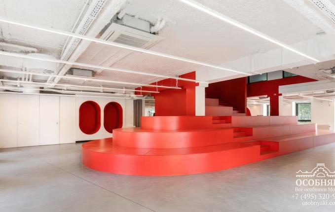 на Мантулинской улице,  7, площадь 2500 м