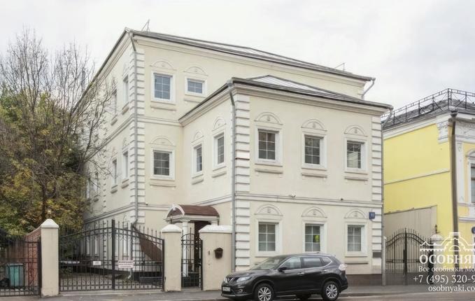 на Садовнической улице, 52, площадь 1224 м