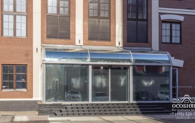 в Малом Калужском переулке, 4, площадь 8011 м