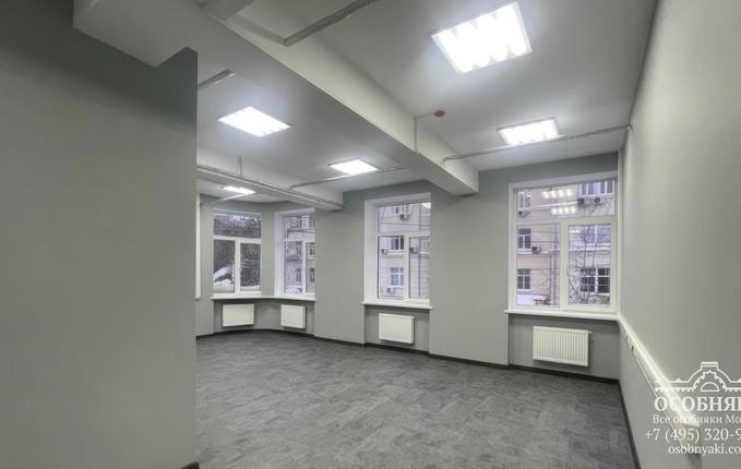 на Бережковской набережной, 20В, площадь 1577 м