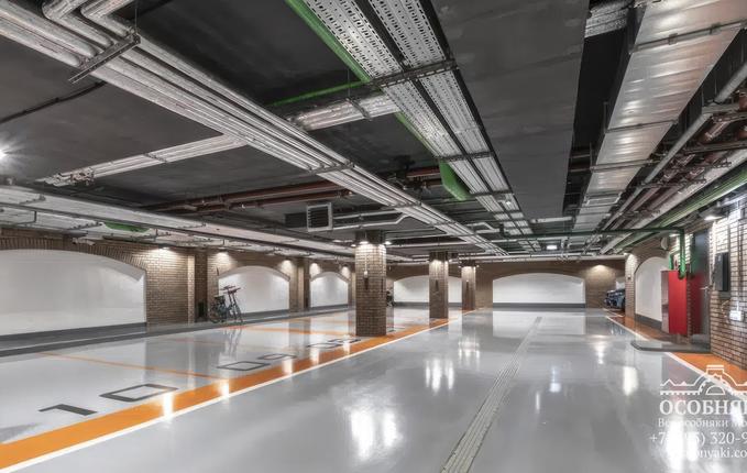 во 2-м Кадашёвском переулке, 5, площадь 985 м