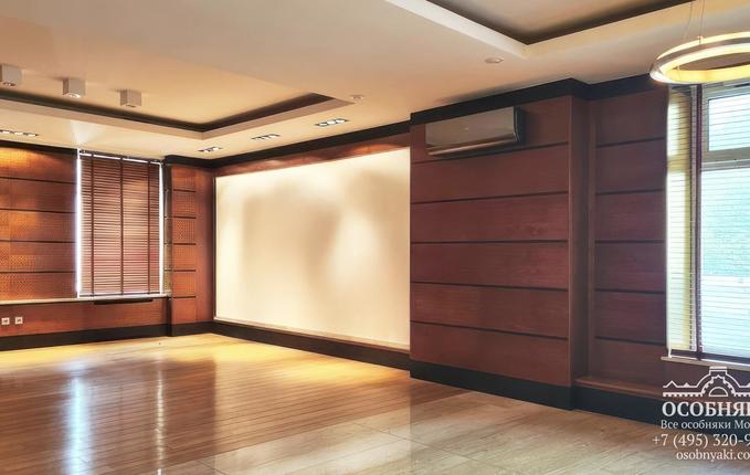 в 1-м Щипковском переулке, 3, площадь 9208 м