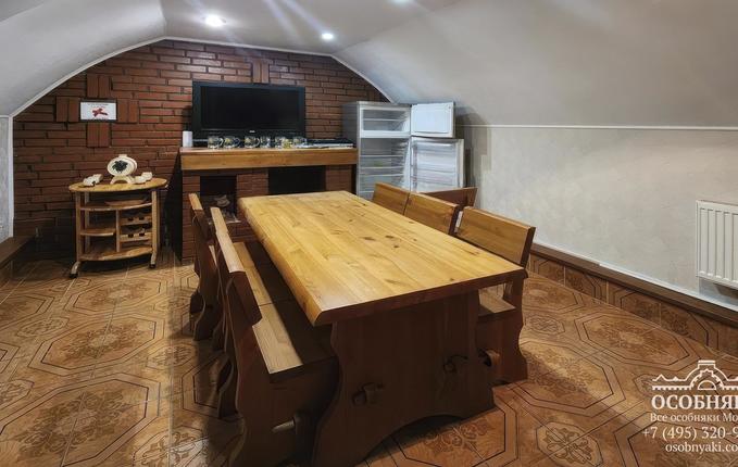 на Озерковской набережной, 52с1, площадь 1137 м