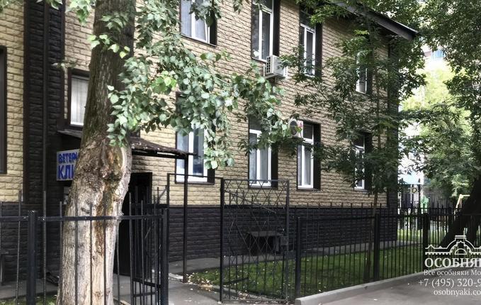 на улице Бурденко, 11, площадь 755 м