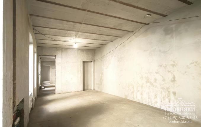 в Лучниковом переулке, 7, площадь 379 м