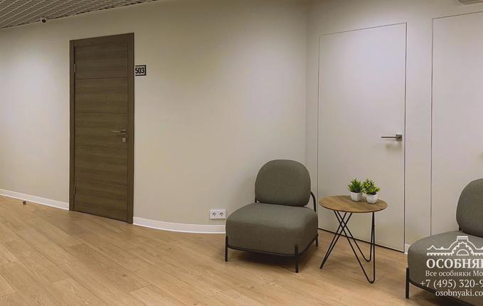 в Филипповском переулке, 8, площадь 2260 м