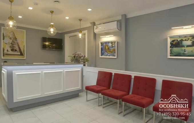 на Загородном шоссе, 10, площадь 642 м