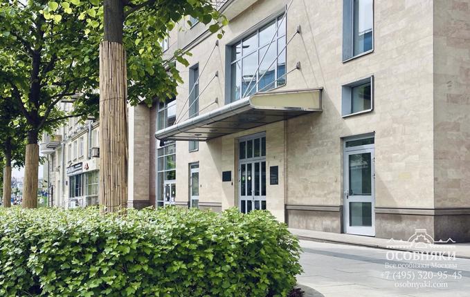 на Земляном Валу, 8, площадь 2130 м