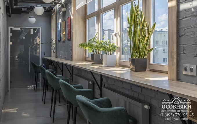 на Земляном Валу, 8, площадь 2130 м