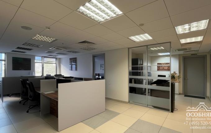 в Большом Сухаревском переулке, 21, площадь 1012 м