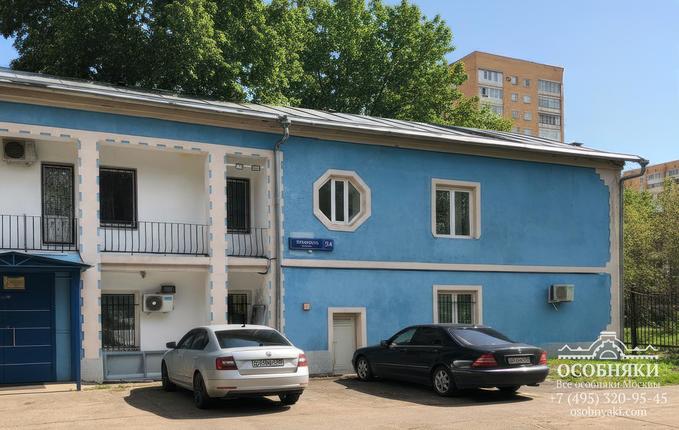 на улице Приорова, 24, площадь 633 м