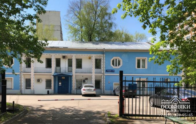 на улице Приорова, 24, площадь 633 м