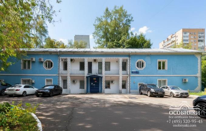 на улице Приорова, 24, площадь 633 м