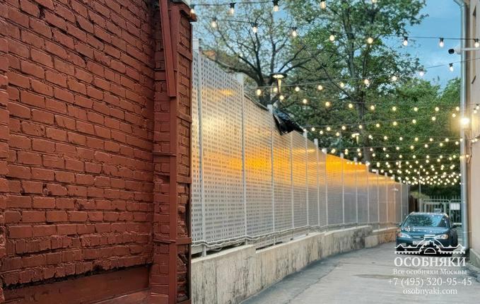 в Хомутовском тупике, 5, площадь 1066 м