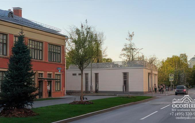 на улице 10-летия Октября, 5, площадь 223 м