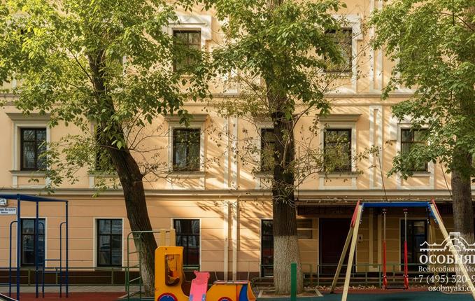 на Новокузнецкой улице, 4, площадь 375 м