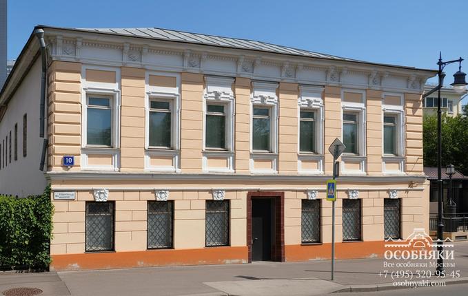 в Большом Николопесковском переулке, 10, площадь 1082 м