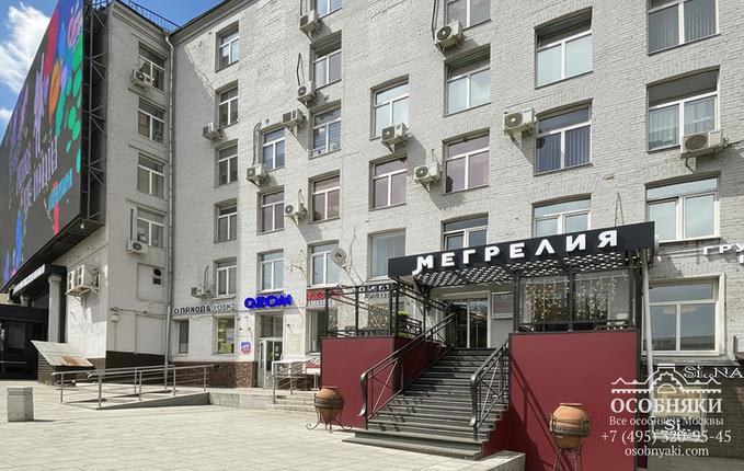 на улице Большие Каменщики, 1, площадь 5885 м