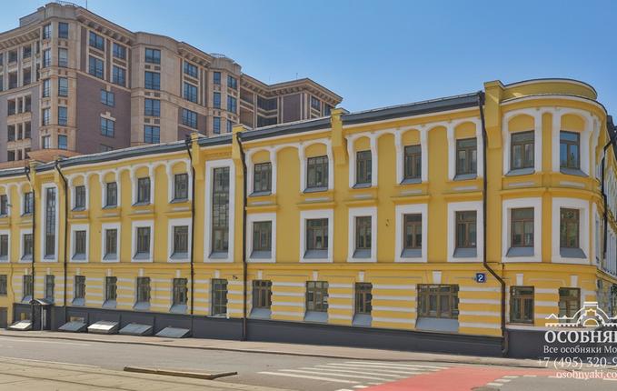 в Костомаровском переулке, 2, площадь 2634 м