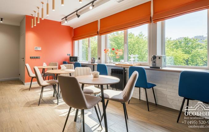 в Хомутовском тупике, 5, площадь 1066 м