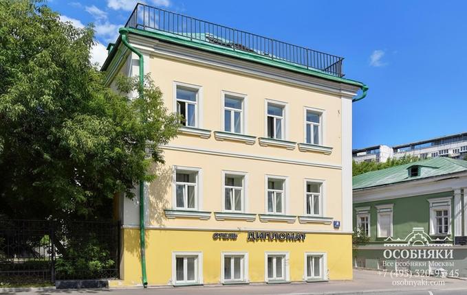 в 1-м Спасоналивковском переулке, 8, площадь 411 м