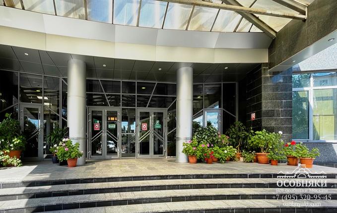 на 2-й Звенигородской, 13, площадь 14484 м