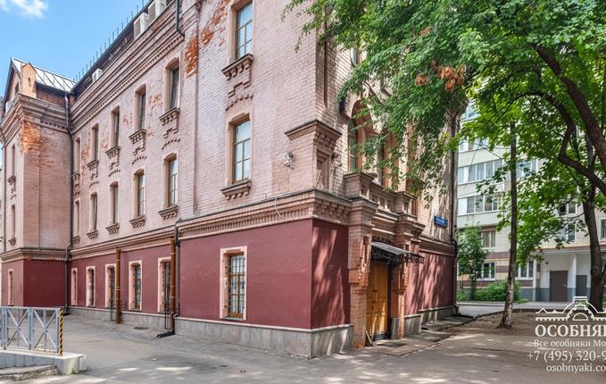 в Протопоповском переулке, 19с13, площадь 913 м