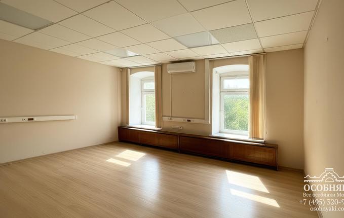 на Бауманской улице, 60/5, площадь 925 м