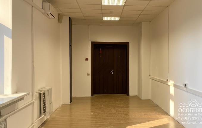 на Бутырском Валу, 68, площадь 3306 м