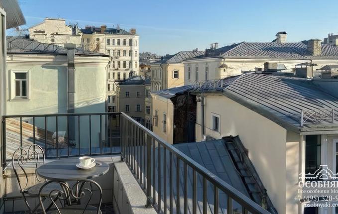 на Петровке, 21, площадь 716 м