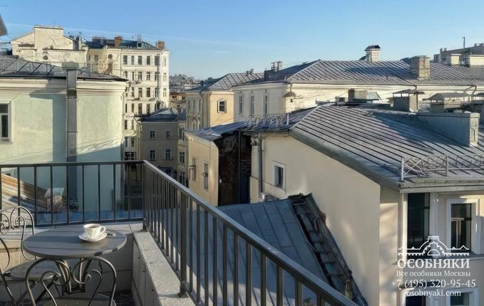 на Петровке, 21, площадь 716 м