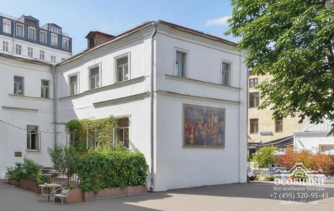 в Кривоколенном переулке, 9, площадь 600 м