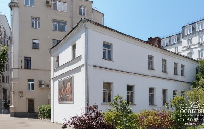 в Кривоколенном переулке, 9, площадь 600 м