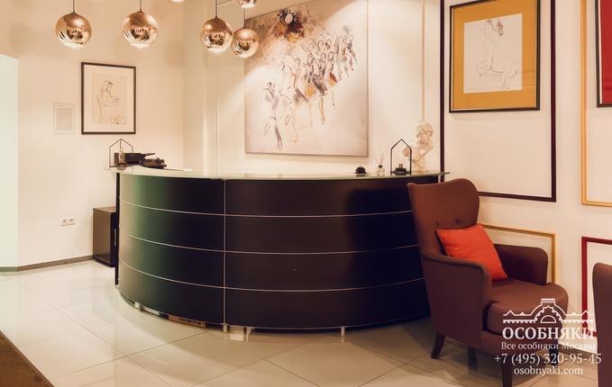 в Большом Кисловском, 9, площадь 6708 м