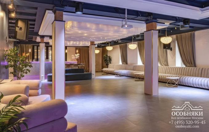 в Волховском переулке, 16/20, площадь 513 м