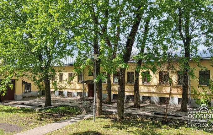 на Гончарной набережной, 3, площадь 1044 м