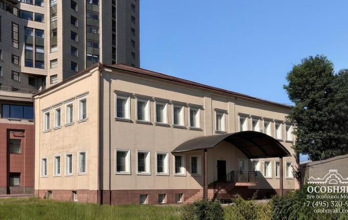 на Русаковской, 13с2, площадь 650 м