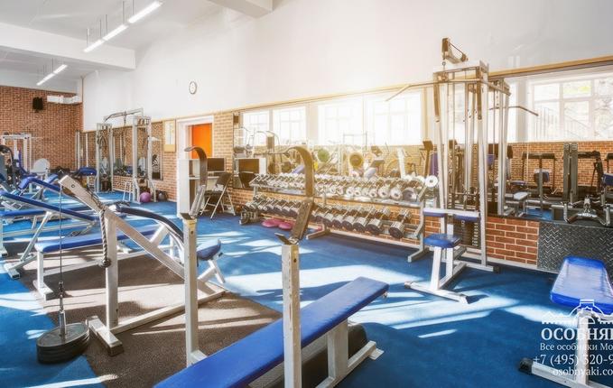 на улице Талалихина, 28, площадь 4388 м