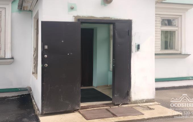 на Сходненской улице, 10, площадь 807 м