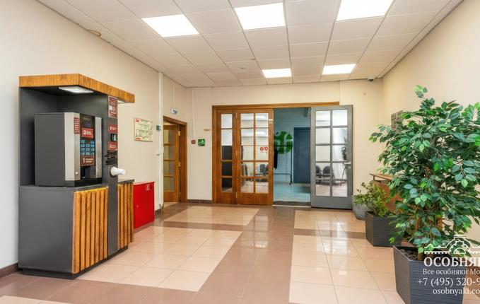 на Долгоруковской улице, 40, площадь 5343 м