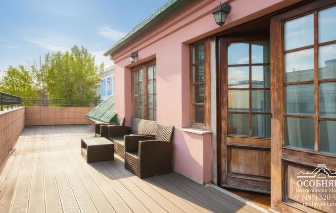 в Хлыновском тупике, 3, площадь 1416 м